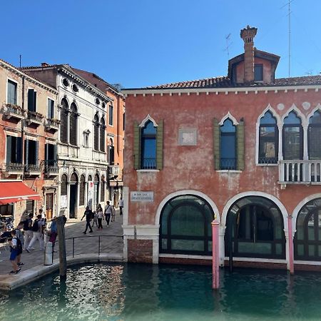 Ca'Dei Nonni Canal View Venecia Exterior foto