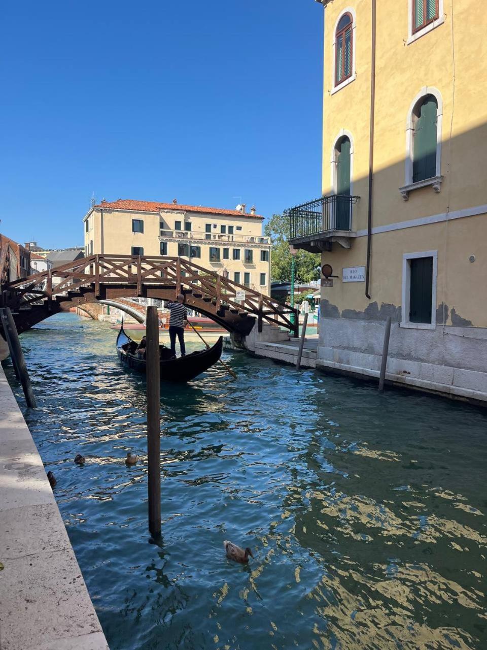 Ca'Dei Nonni Canal View Venecia Exterior foto
